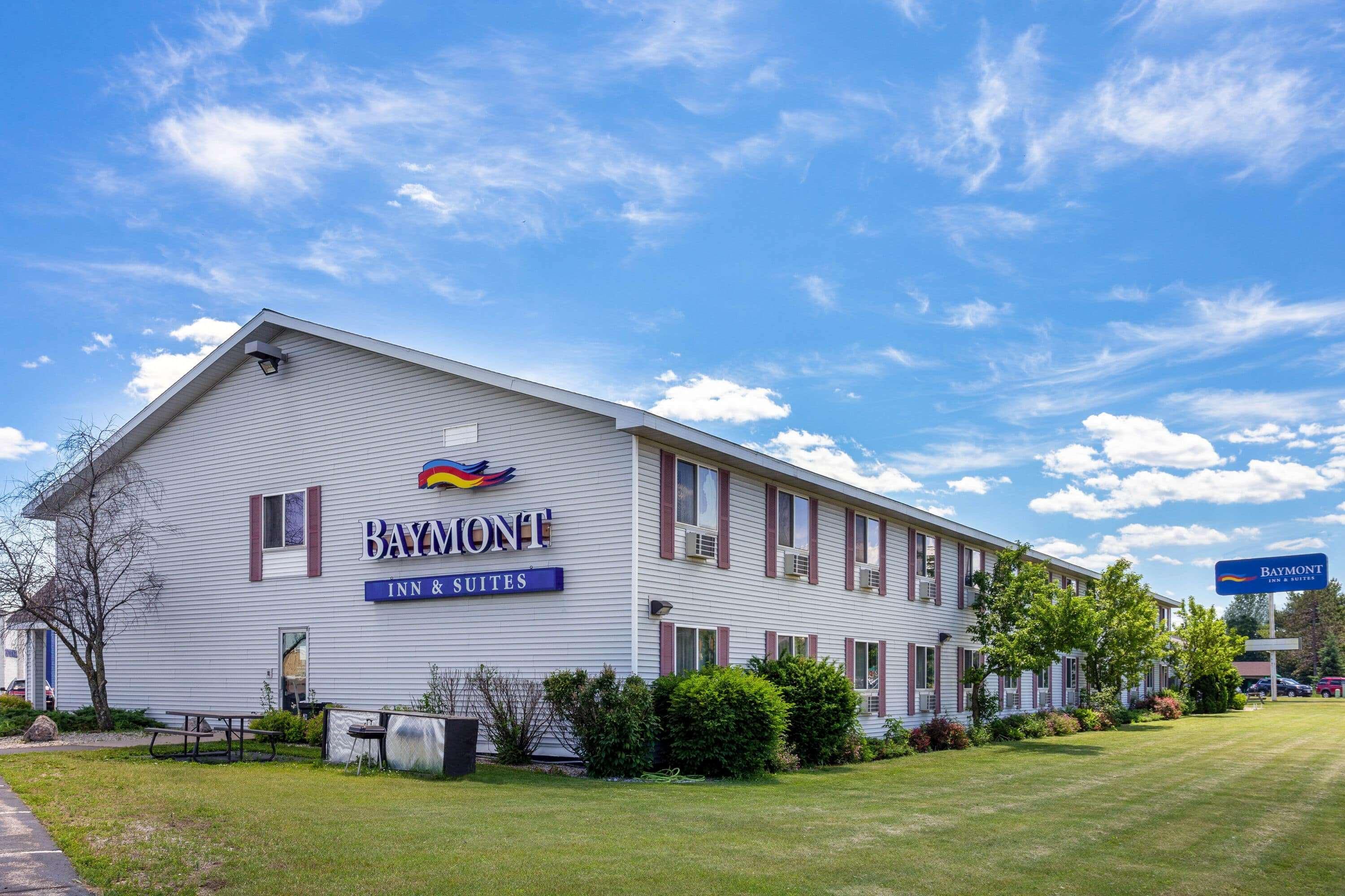 Baymont By Wyndham Marinette Otel Dış mekan fotoğraf